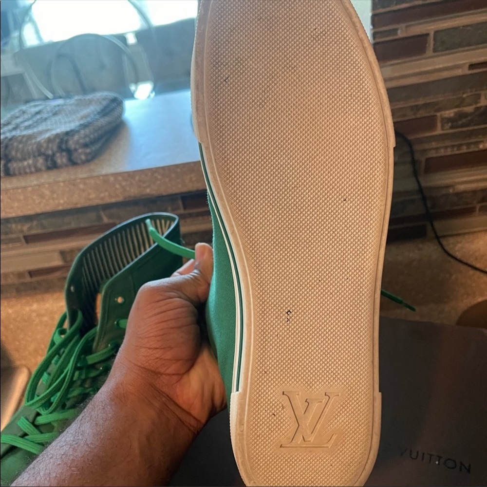 Green 10.5 Lui sneaks - Picture 6 of 9
